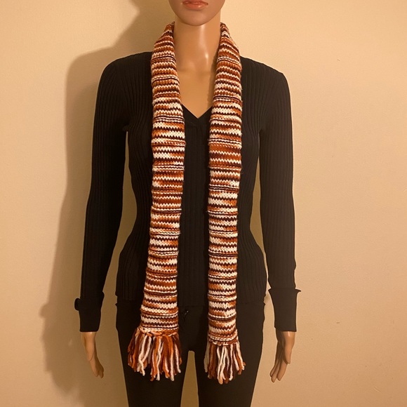 Homemade Knit Scarfs & Neck Warmer Four Piece Bundle - Picture 4 of 5